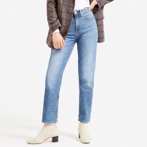 Everlane Super Straight Jeans. Medium Blue.